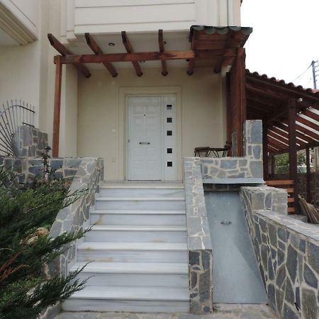 Vivi'S Home Artemida  Exterior photo